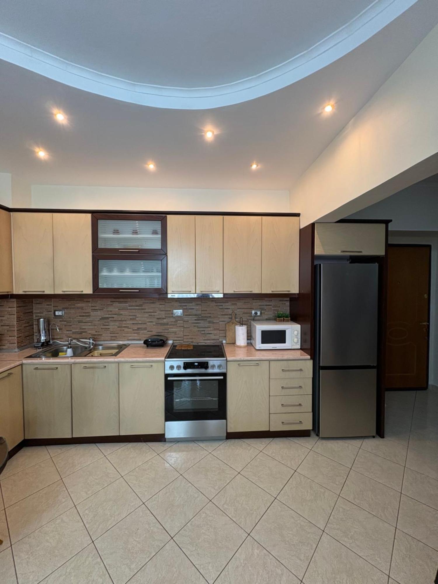 Sofia'S Modern Apartment Gjirokastër المظهر الخارجي الصورة