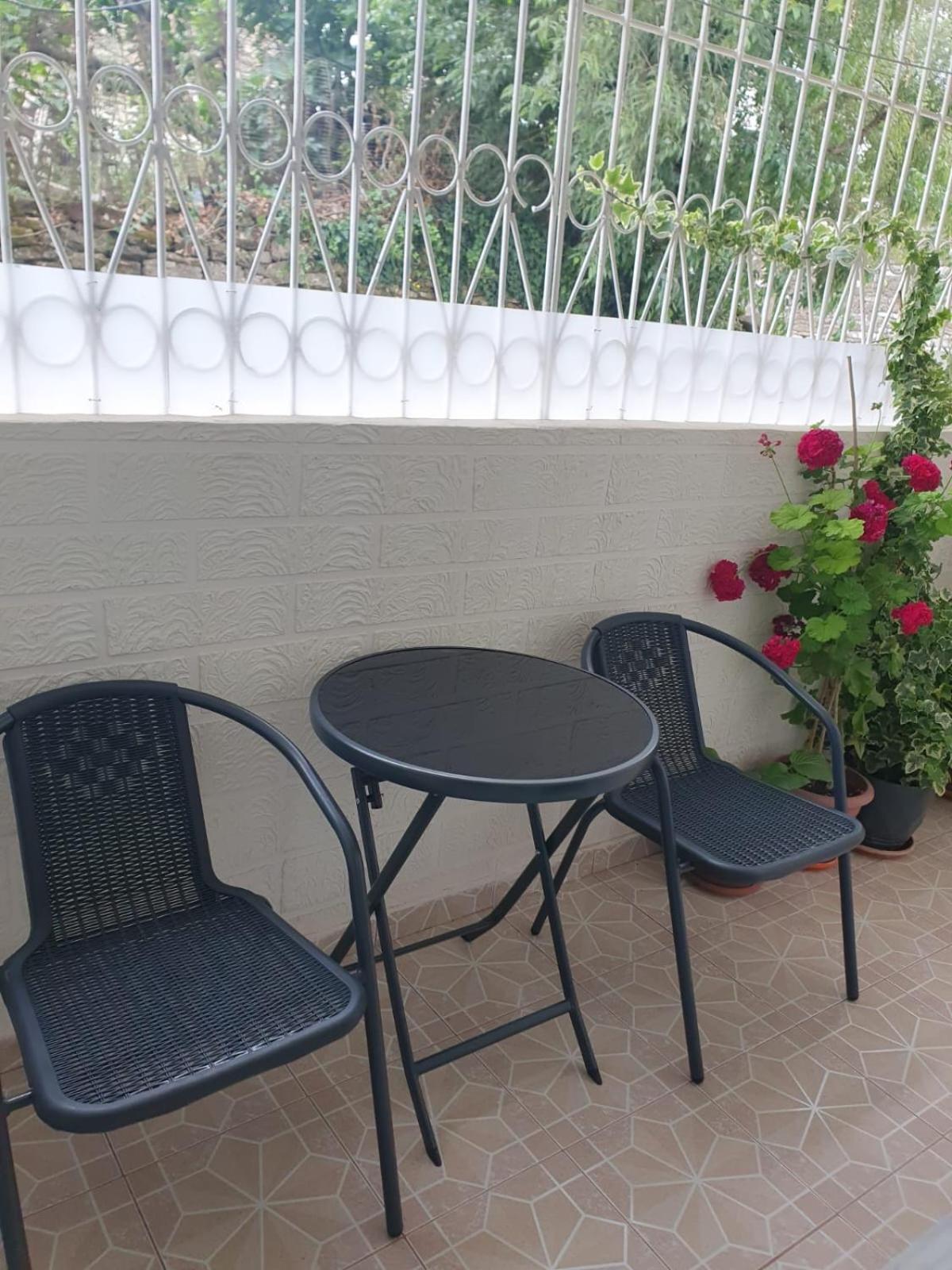 Sofia'S Modern Apartment Gjirokastër المظهر الخارجي الصورة